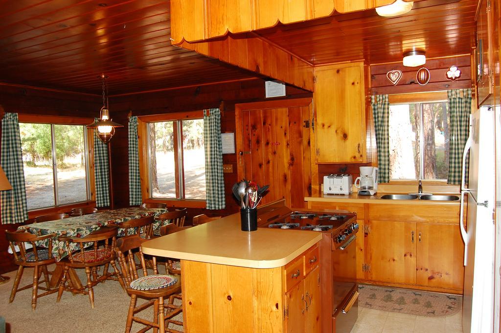 3N Lockwood Lodge วาโวนา ภายนอก รูปภาพ